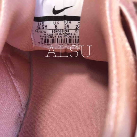 NWT Nike Huarache Run SE GS Coral Stardust W - Picture 7 of 8